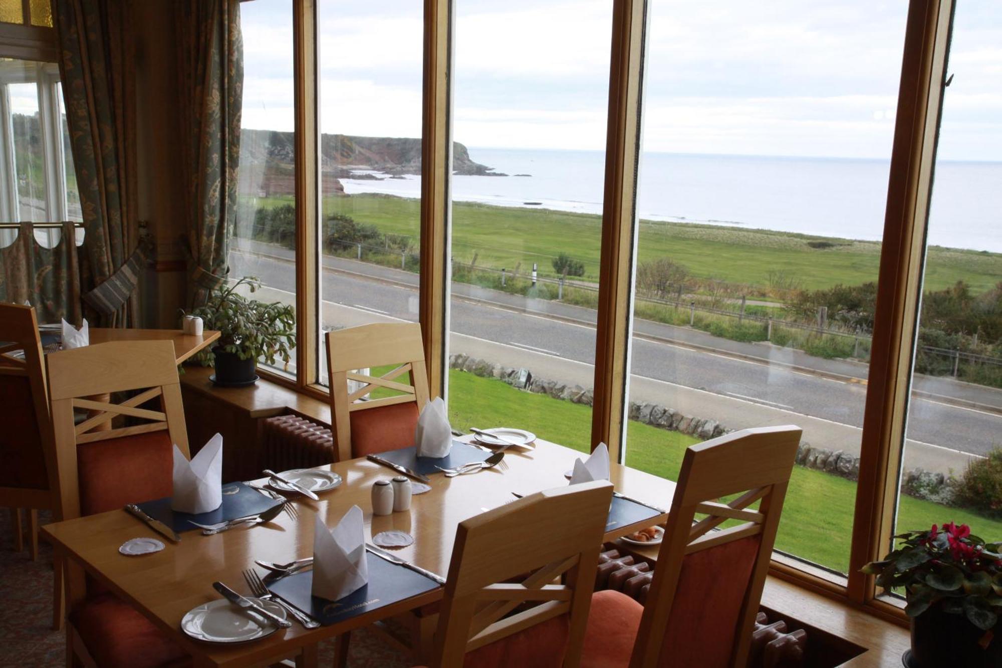 Cullen Bay Hotel Luaran gambar
